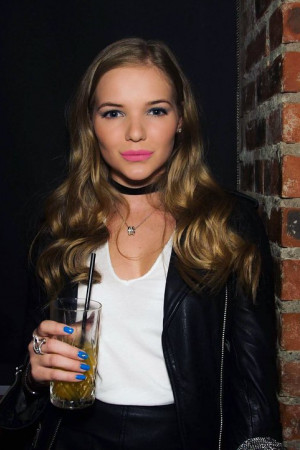 Индивидуалка Карина